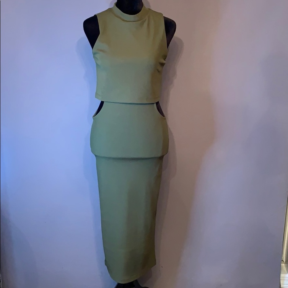 Women’s  TOPSHOP Dress with cutout - Picture 3 of 5